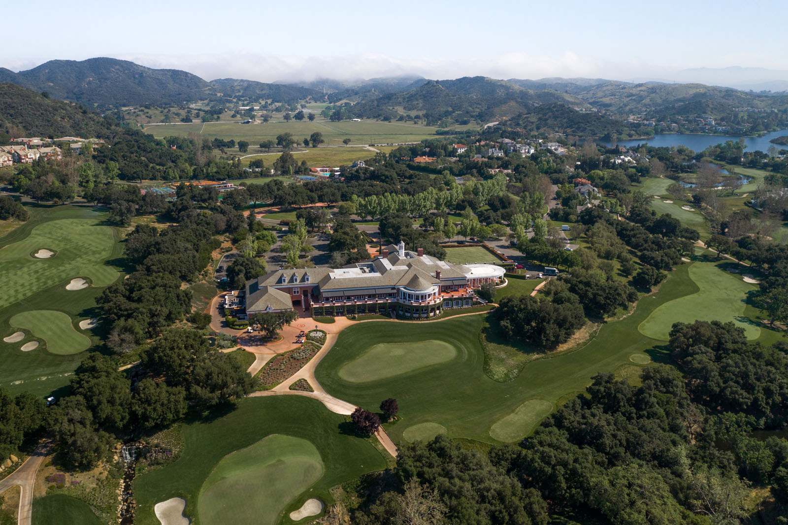 Lake Sherwood golf course 18th green